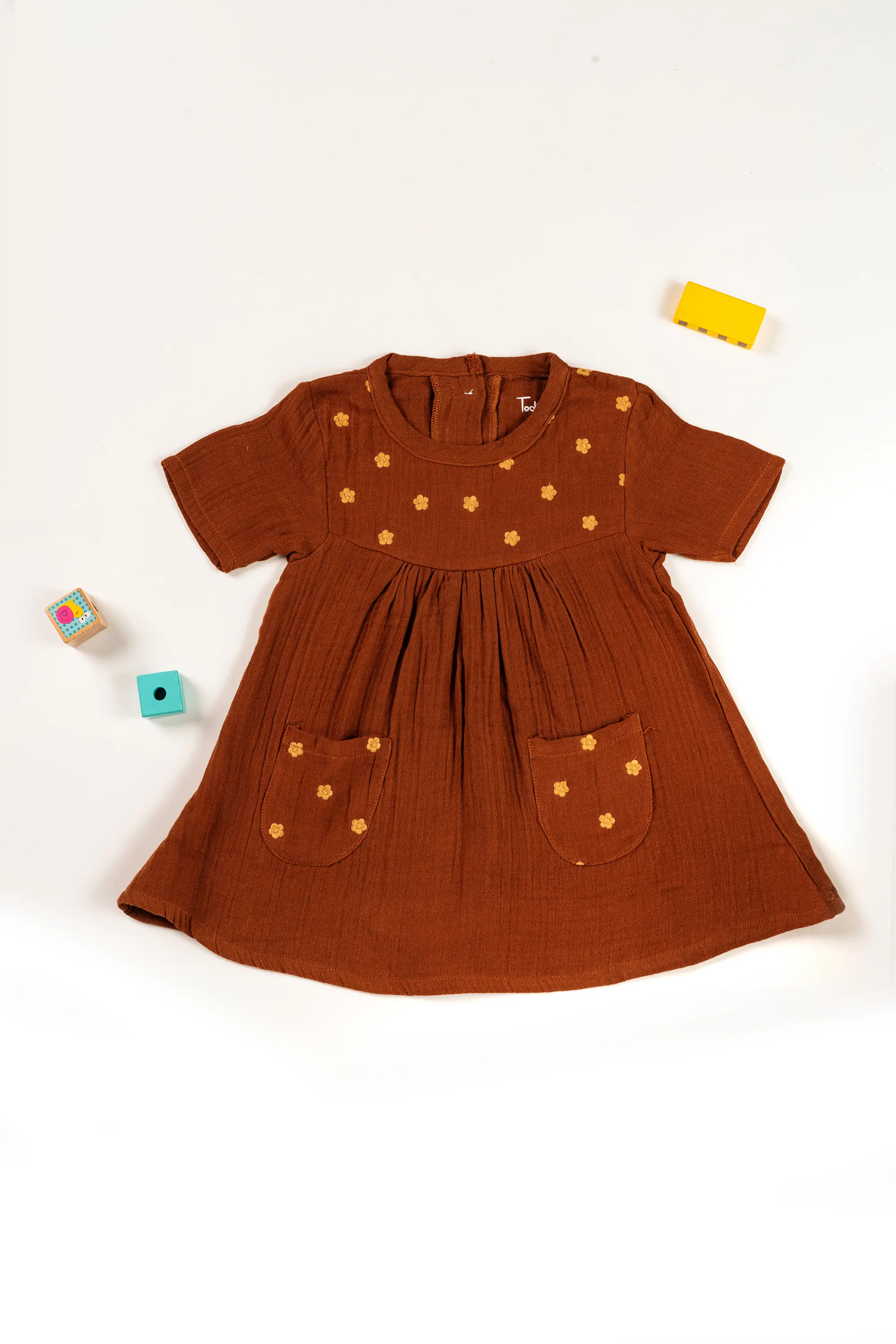 Crinkled Muslin Round Collar A-Line Half-Sleeve Frock