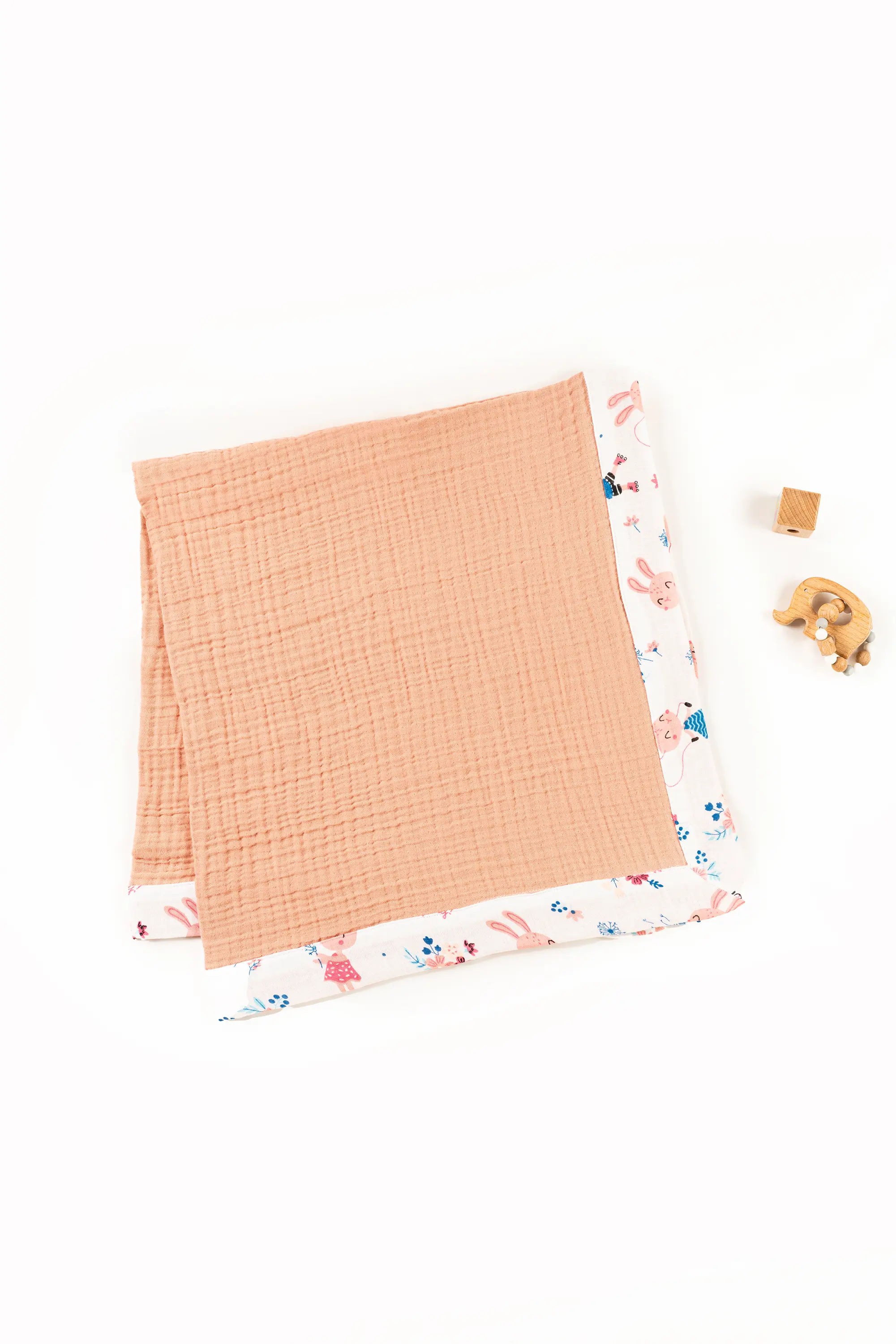 4 Layer Crinkled Muslin Ultra-Soft Breathable Blanket