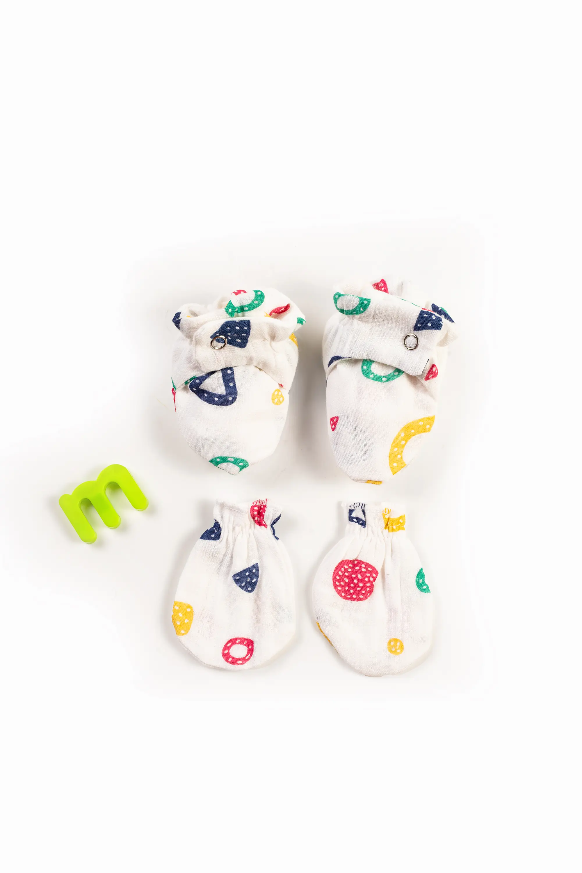 Crinkled Muslin Mitten & Booties