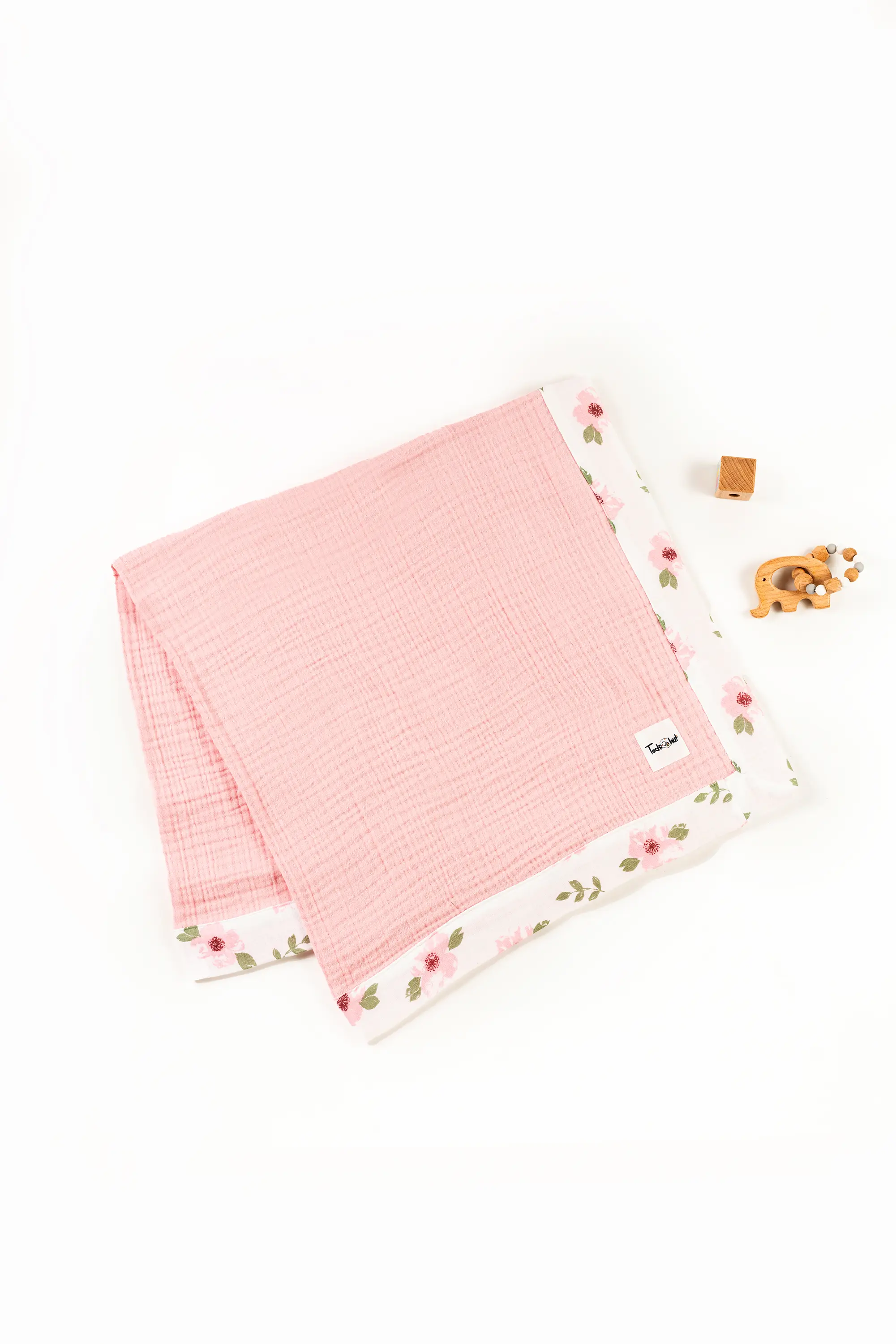 4 Layer Crinkled Muslin Ultra-Soft Breathable Blanket