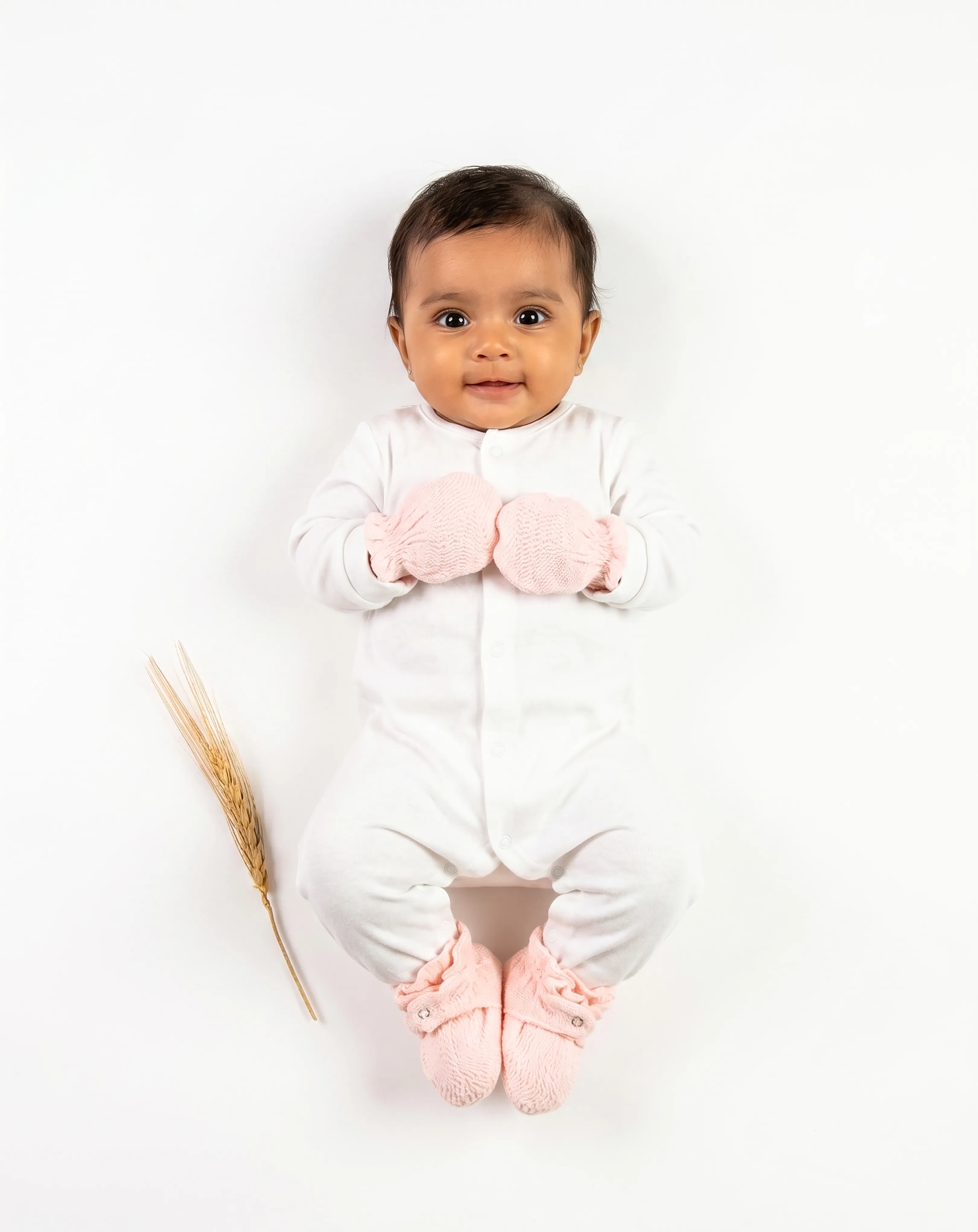 Crinkled Muslin Mitten & Booties