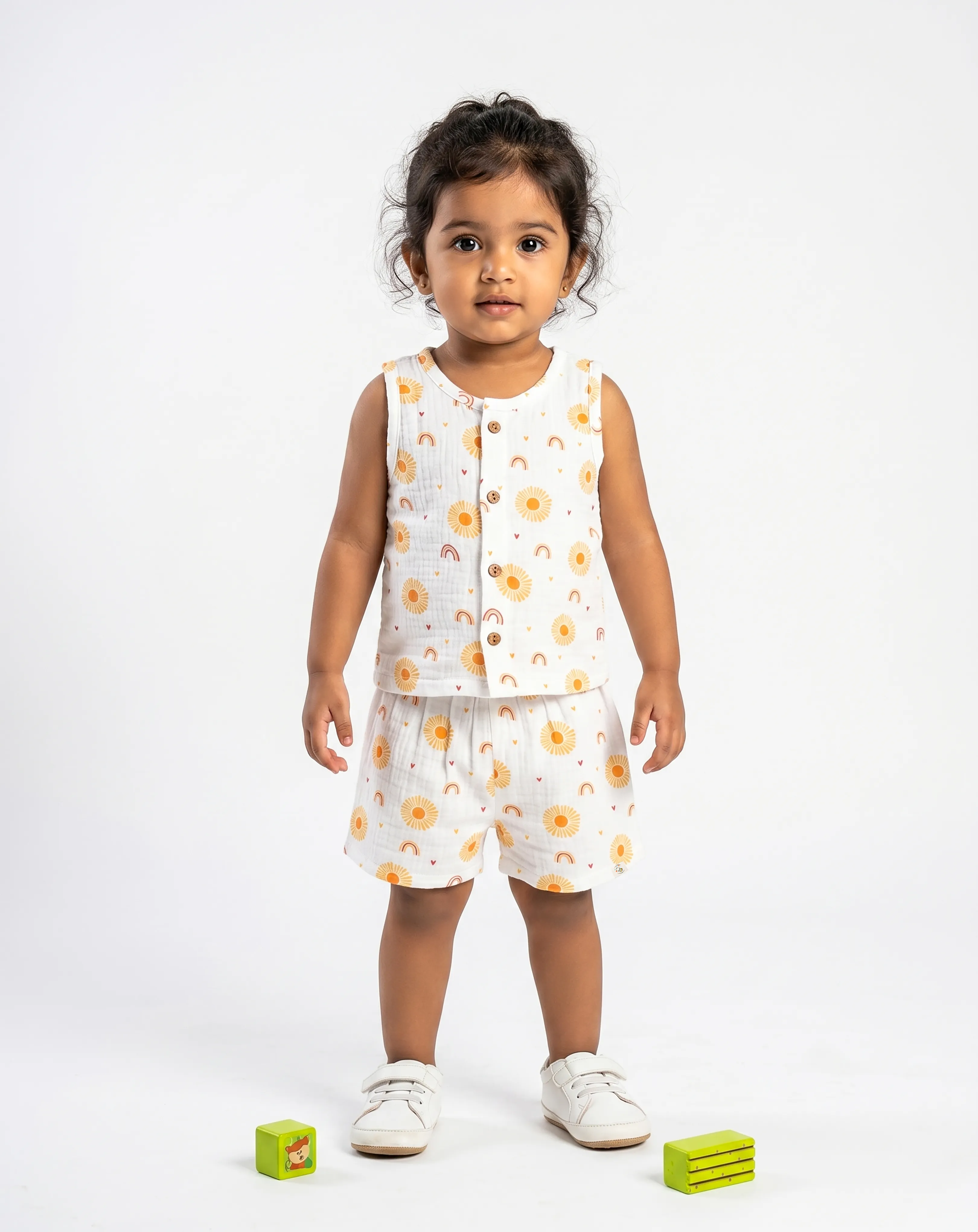 Crinkled Muslin Round Collar Sleeveless Co-Ords Set