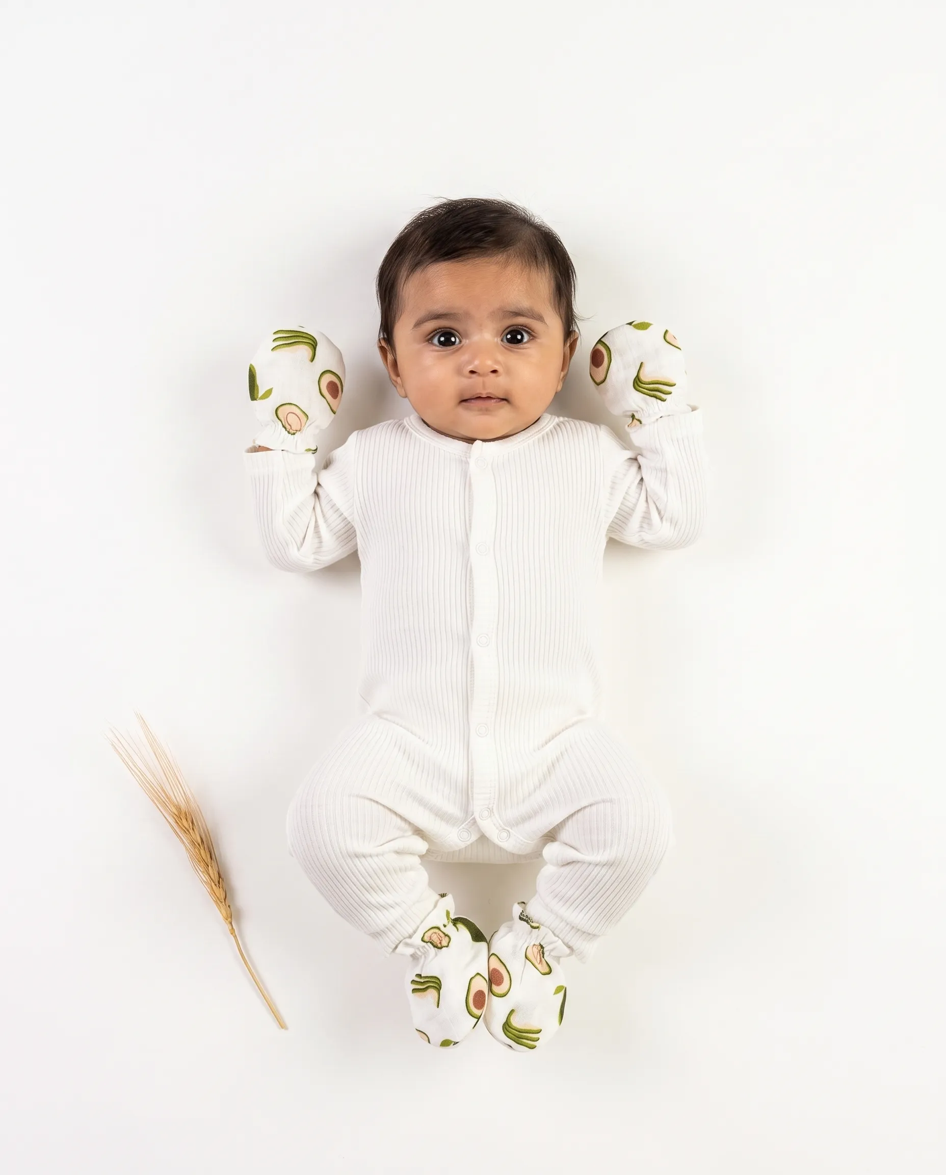 Crinkled Muslin Mitten & Booties